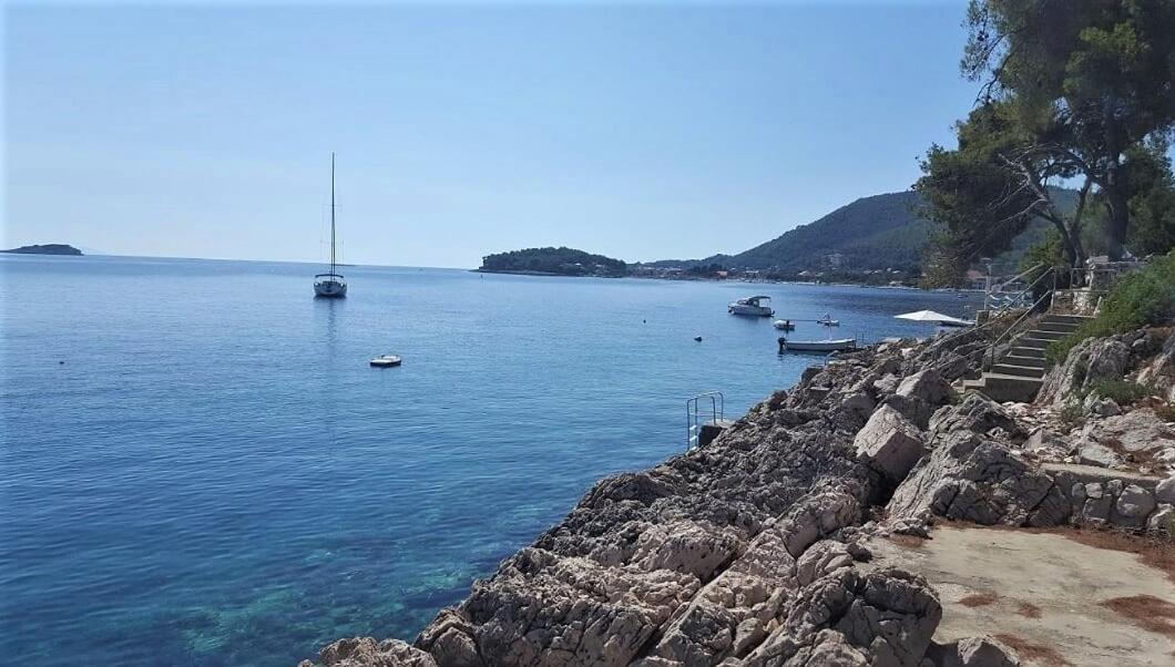 Apartman Ena By The Sea Прижба Екстериор снимка